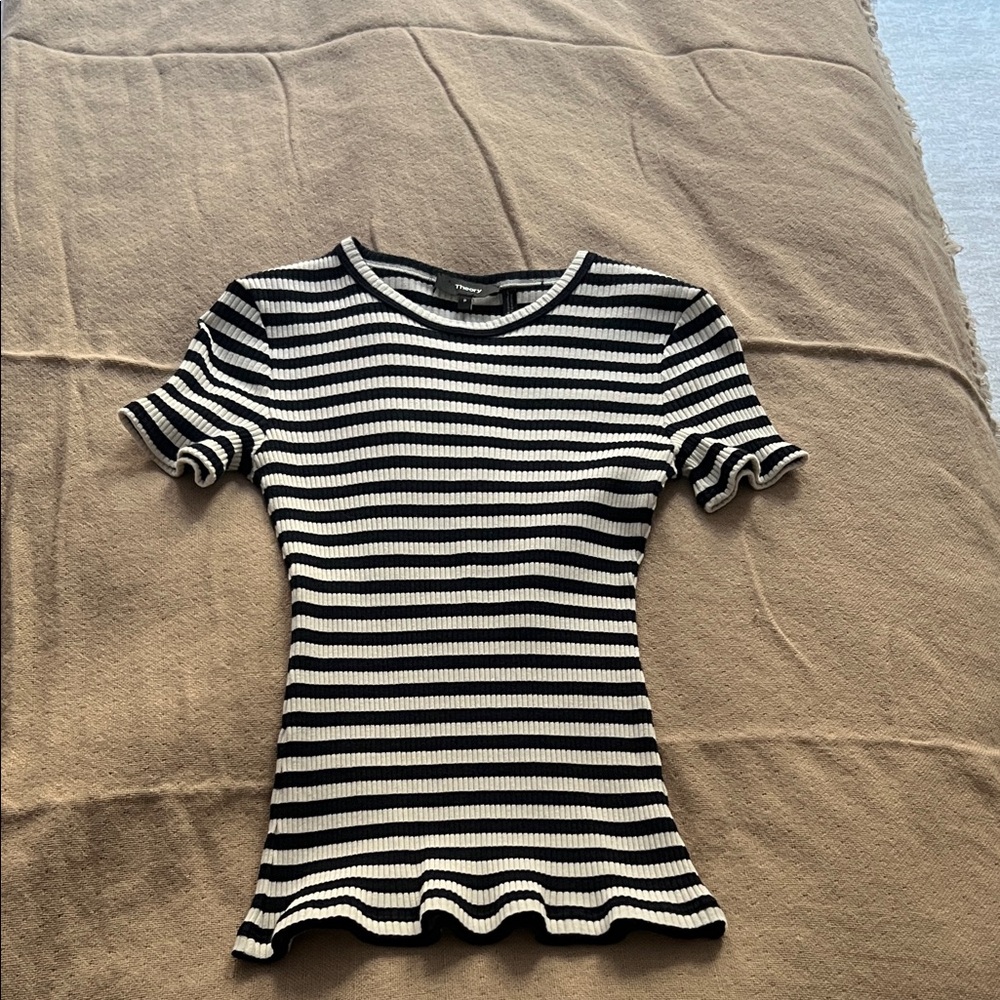 Theory fitted short-sleeve top
